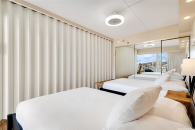 The Ilikai Residential unit 1907, Honolulu, HI 96815 - photo 7