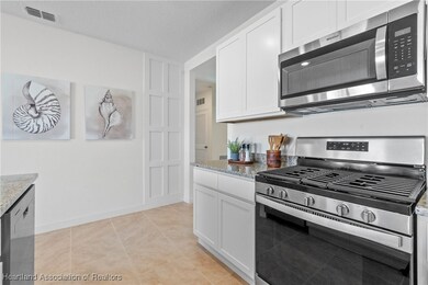 6856 Coconut Grove Dr, Sebring, FL 33872 - photo 7