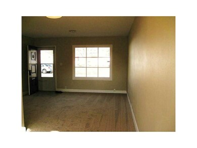 . Living/Dining Rooms