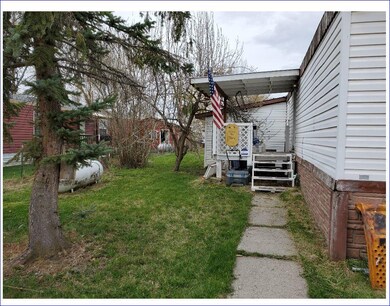 tony side yard e