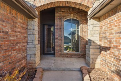 2513 SE 39th St, Moore, OK 73160 - photo 5