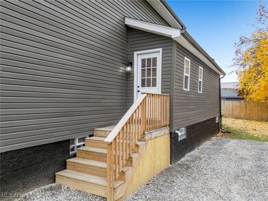 69 E Grant St, Alliance, OH 44601 - photo 6