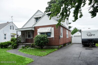 1831 Ferguson St, Schenectady, NY 12303 - photo 2