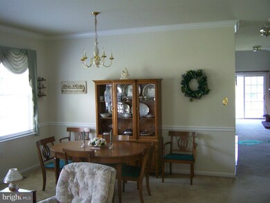 525 Gilmer Rd, Coatesville, PA 19320 - photo 4
