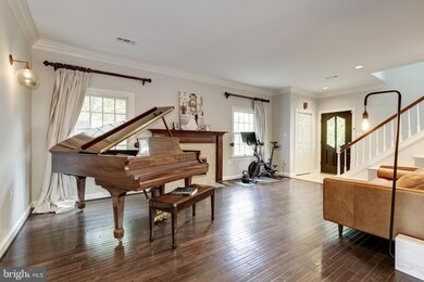 4033 7th St S, Arlington, VA 22204 - photo 6