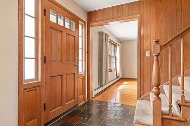 447 S Arlington Ave, Elmhurst, IL 60126 - photo 5