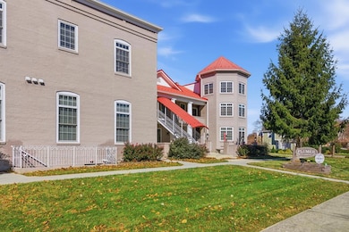 210 E Withers Road Unit 201 Rd, Wytheville, VA 24382 - photo 4