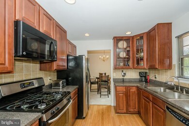 7621 Seans Terrace, Lanham, MD 20706 - photo 5