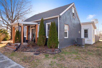 311 N Main St, Freeburg, IL 62243 - photo 2