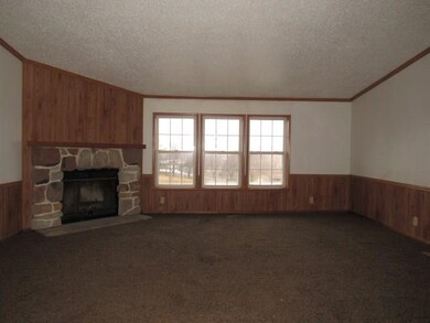 3743 Pennsylvania 982, Latrobe, PA 15650 - photo 3