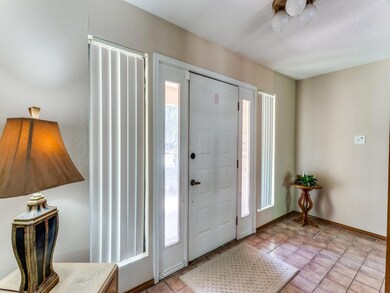 816 Lee Ct, Azle, TX 76020 - photo 4