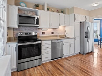 3 Whitten St, Worcester, MA 01605 - photo 5