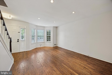 175 Leedom Way unit C16, Newtown, PA 18940 - photo 2