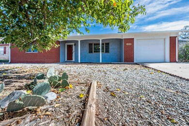 1810 Crescent Dr, Alamogordo, NM 88310 - photo 2