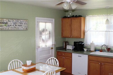 1210 Blue Valley Dr, Pen Argyl, PA 18072 - photo 4