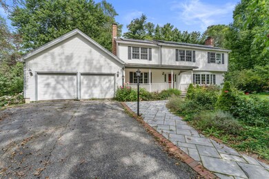 390 Olde Orchard Ln, Shelburne, VT 05482 - photo 3