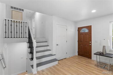 512 Chele Dr, Saint Charles, MO 63304 - photo 5