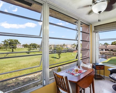 9401 Sunrise Lakes Blvd unit 302, Sunrise, FL 33322 - photo 6