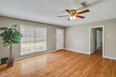06-489 Robert Michael Dr