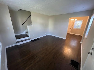 88-90 N Waverly St, Columbus, OH 43213 - photo 5