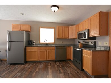 2347 S Chatham St, Janesville, WI 53546 - photo 5