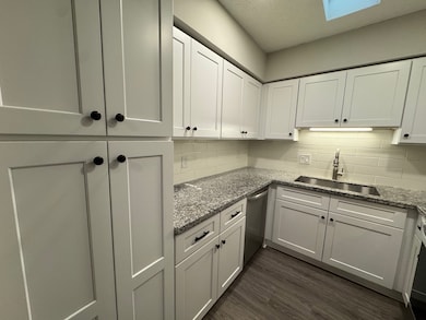 Very ample storage provided