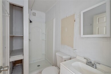 6 N 4th St unit 1, Fulton, NY 13069 - photo 4