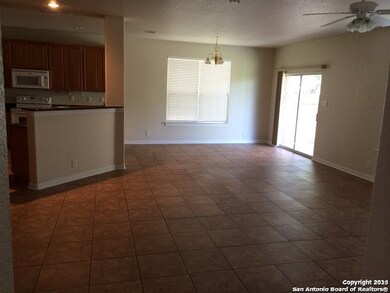 8123 Royal Field, San Antonio, TX 78255 - photo 5