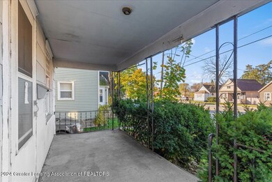 1613 S Cedar St, Lansing, MI 48910 - photo 3