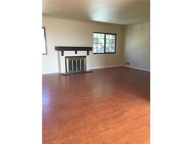 2424 Savannah Ave, El Paso, TX 79930 - photo 5