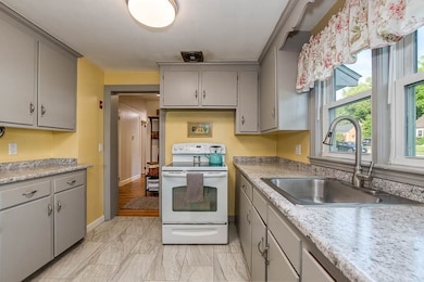 37 Morningside Dr, Walpole, MA 02081 - photo 6