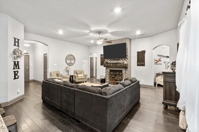 1408 Wavelet Dr, Azle, TX 76020 - photo 7