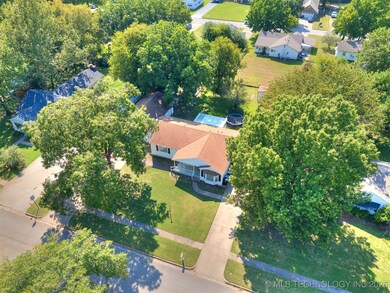 726 N Ash Ave, Broken Arrow, OK 74012 - photo 4