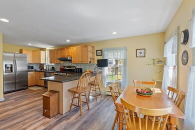 9 Chapel St, Shirley, MA 01464 - photo 6