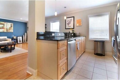 27 Commonwealth Ave, Chestnut Hill, MA 02467 - photo 4