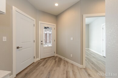 3702 Gale Cir SE-4