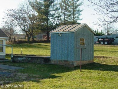 845 Turkey Knob Rd, Quicksburg, VA 22847 - photo 5