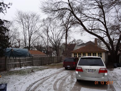 239 dickinson 003