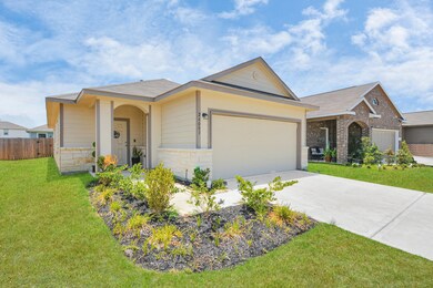 24003 Farmstead Dr, Hockley, TX 77447 - photo 2