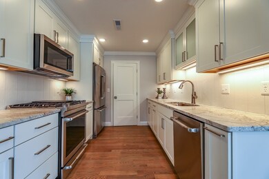 1400 Centre St unit 304, Boston, MA 02131 - photo 5