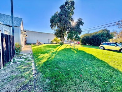 2863 Butte House Rd, Yuba City, CA 95993 - photo 2