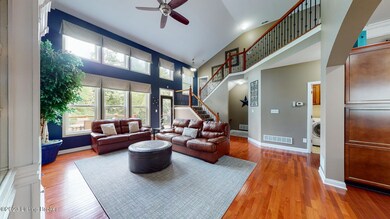 10220 Hornbeam Blvd, Louisville, KY 40228 - photo 3