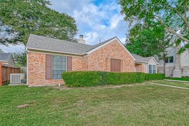 15803 Pinyon Creek Dr, Houston, TX 77095 - photo 2