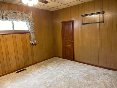 932 W High St, Portland, IN 47371 - photo 3