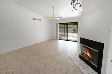 8650 N Chinaberry Way, Tucson, AZ 85742 - photo 7