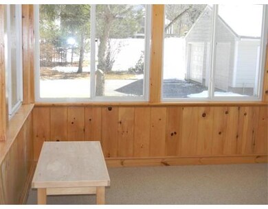 273 Cross St, Carlisle, MA 01741 - photo 4