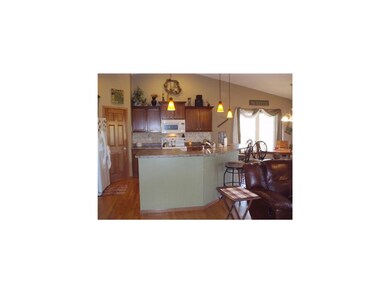 Kitchen. KITCHEN, BREAKFAST BAR, DINING