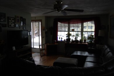 53 Bumble Bee Cir, Shrewsbury, MA 01545 - photo 6