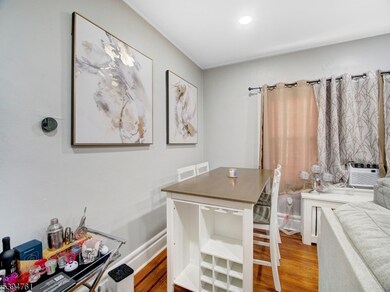 289 N Center St, Orange, NJ 07050 - photo 4