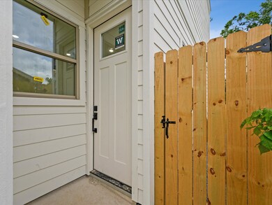 7416 - 7418 Maxroy St, Houston, TX 77088 - photo 5